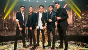 El grupo juvenil CNCO presenta su nuevo sencillo “Mamita»