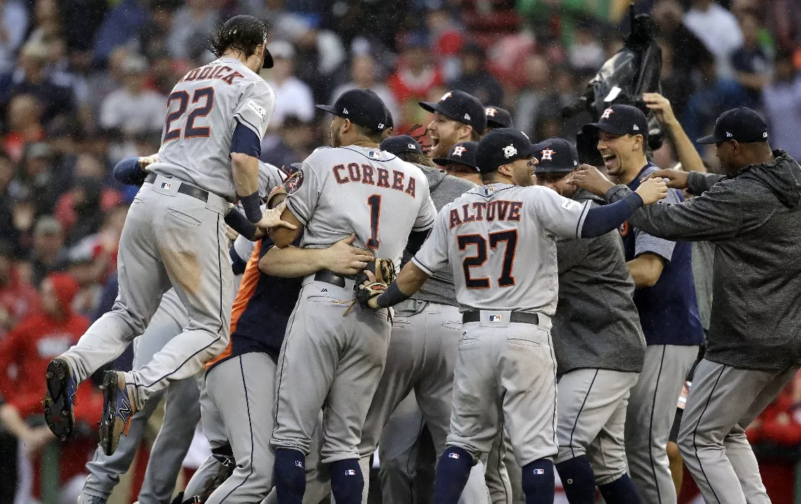 Astros elimina a Medias Rojas y avanza a Serie de Campeonato