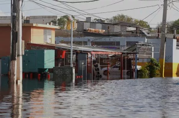 Aumentan en Puerto Rico a 76 los casos sospechosos de leptospirosis tras María