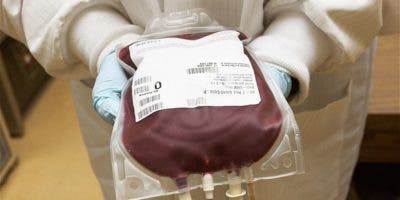 Tribunal ordena hacerle transfusión sanguínea a hija de testigos de Jehová que se oponían