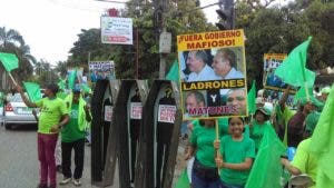 Representantes de la Marcha Verde se movilizan en la prolongación 27 de Febrero