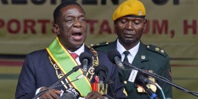 Mnangagwa ya juró como presidente