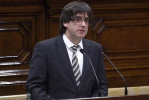 Parlamento catalán llevará a la justicia europea la investidura de Puigdemont