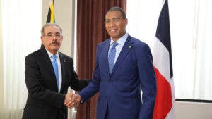 Danilo Medina y Andrew Holness inician etapa de cooperación