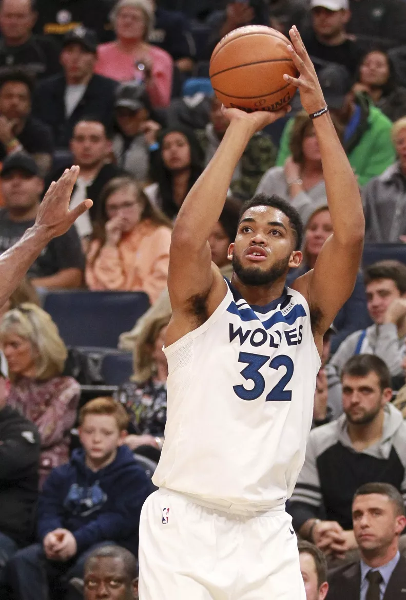 Towns lidera  ataque de los Timberwolves