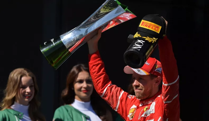 Vettel asegura segundo lugar