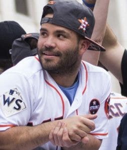 Los jugadores eligen a  José  Altuve, mejor del Año