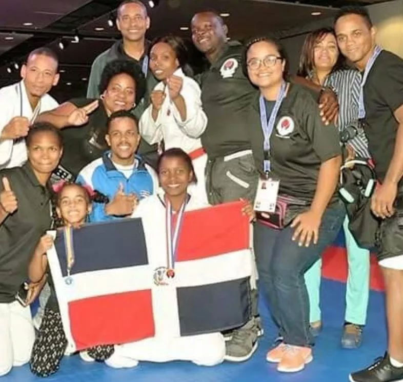 Karate de República Dominicana conquista 3 plata y 9 bronce Campeonato Mundial