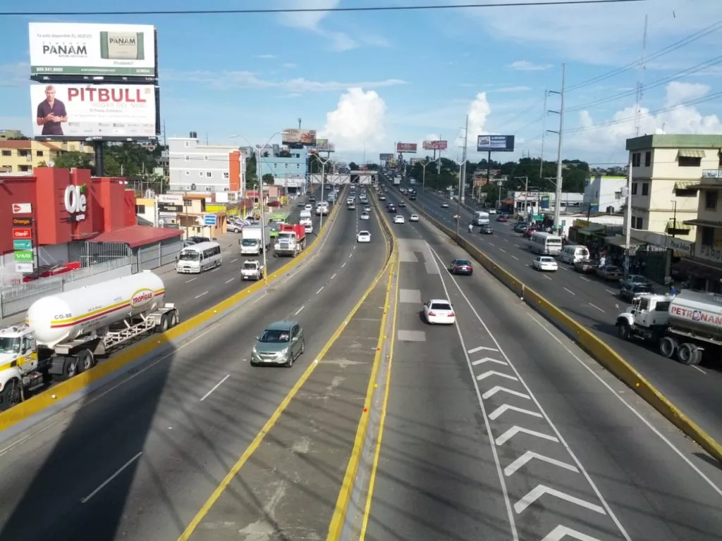 Obras Públicas cerrará elevados y túneles a partir de mañana  por mantenimiento