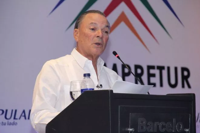 Rainieri dice presidente Medina acertó  al fijar meta de  10 millones de turistas,  pero señala puntos críticos