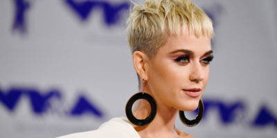 Katy Perry versiona “All You Need Is Love” de The Beatles