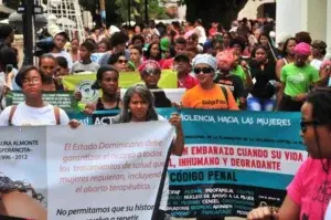 Foro Feminista advierte a diputados despenalización del aborto en situaciones extremas no puede esperar más