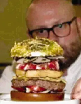 La hamburguesa que cuesta 2 mil 380 dólares