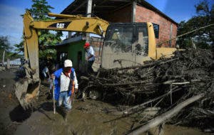 El alud afectó parte del acueducto de Corinto, un colegio público y un puente.