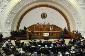 Venezuela: Constituyente levanta inmunidad a siete diputados