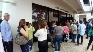 Por falta de una llave aún no inician votaciones en el CMD