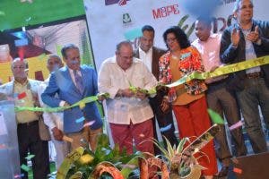 Inauguran feria de producción y promoción Expo Monte Plata 2017