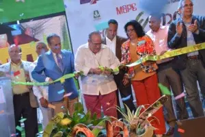 Inauguran feria de producción y promoción Expo Monte Plata 2017