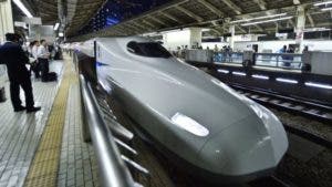 «Lamentamos haber arrancado 20 segundos antes»: la insólita disculpa de uno de los trenes más puntuales de Japón (y del mundo)