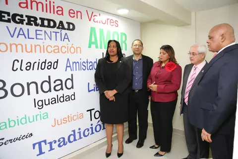 Inauguran Centro de Atención Integral para Familias en Herrera
