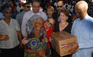 Plan Social inicia entrega de las cajas navideñas