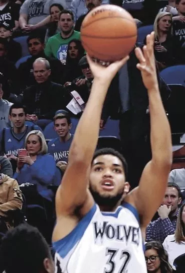 Towns y Horford  tejen una sólida temporada