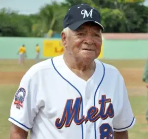 ‘El Orégano’ sazona el béisbol a sus 85 años