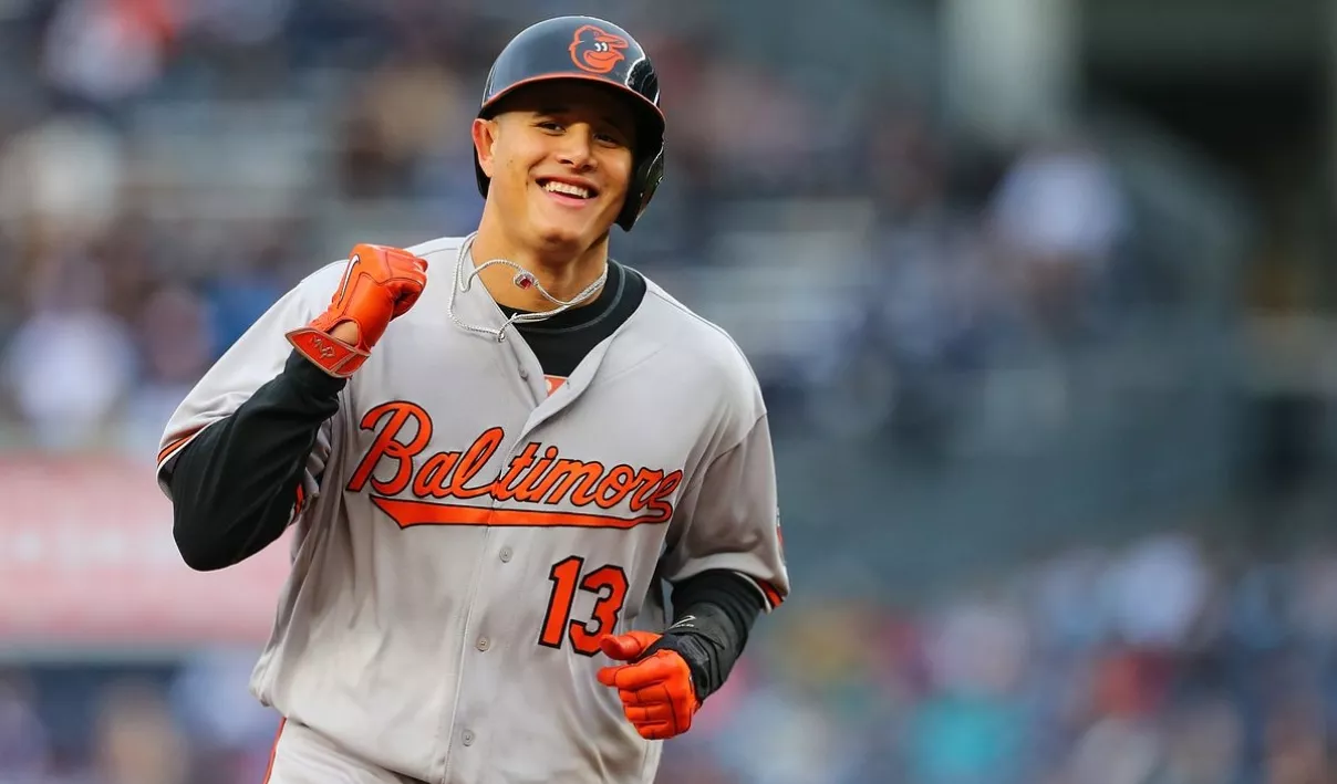 El dominicano Manny Machado pacta con sus Orioles por 16 millones de dólares