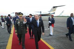 Tras asumir Presidencia Pro Témpore SICA, Danilo Medina regresa al país