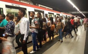 Metro de Santo Domingo labora en horario especial en Año Nuevo