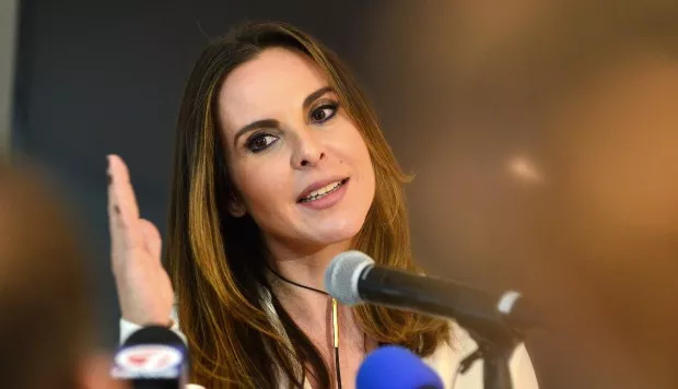 Kate del Castillo se ríe de sí misma en el cabaret “I'm OKate!