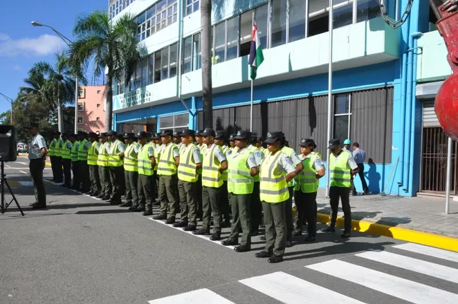 Amet enviará tres mil agentes a viabilizar tránsito por Navidad