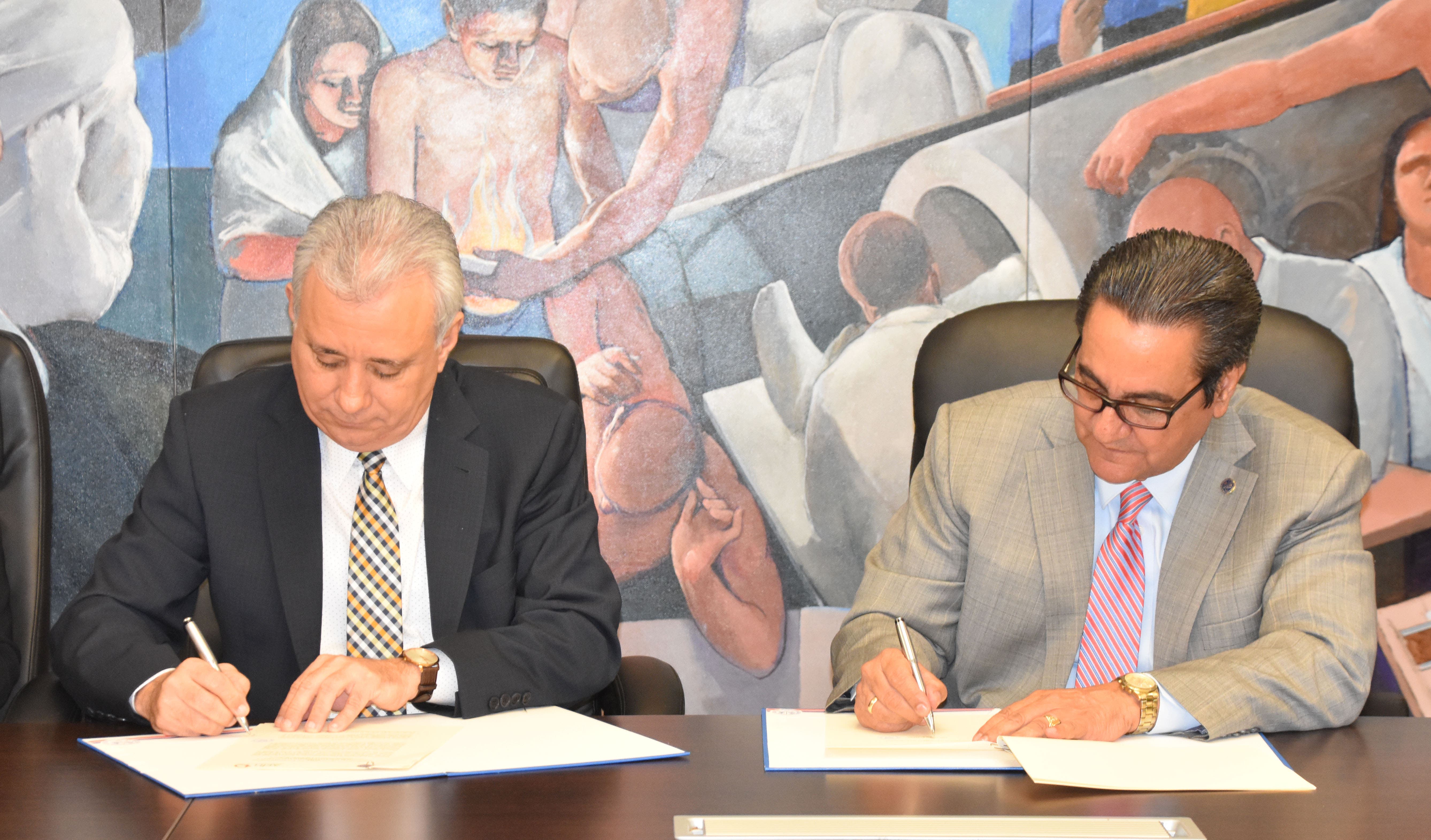 UASD y AEIH firman acuerdo para implementar proyectos en conjunto