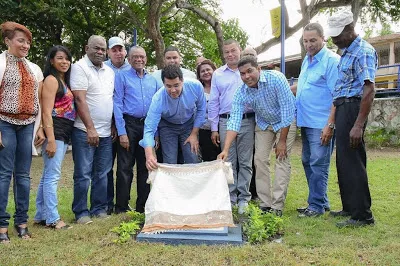 David Collado entrega remozado parque de los jardines del Norte