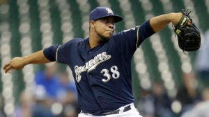 Dominicano Wily Peralta ficha con los Reales de Kansas City