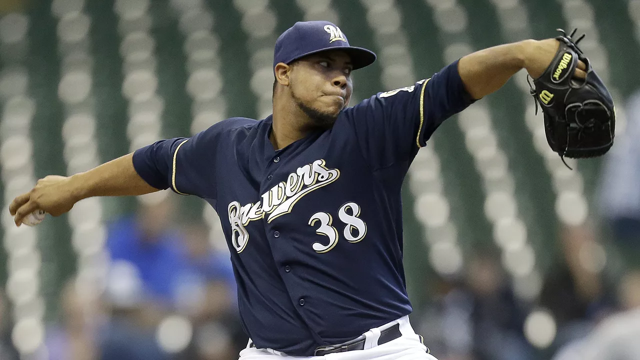 Dominicano Wily Peralta ficha con los Reales de Kansas City