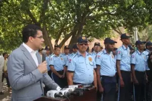 Alcaldía del DN colocará 60 policías municipales para eliminar vertederos improvisados de basura