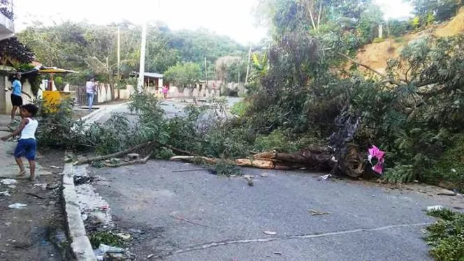 Protestan en comunidades parte oeste de Puerto Plata por falta de agua potable