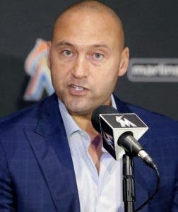 Derek Jeter proyecta a los Marlins sin pérdidas