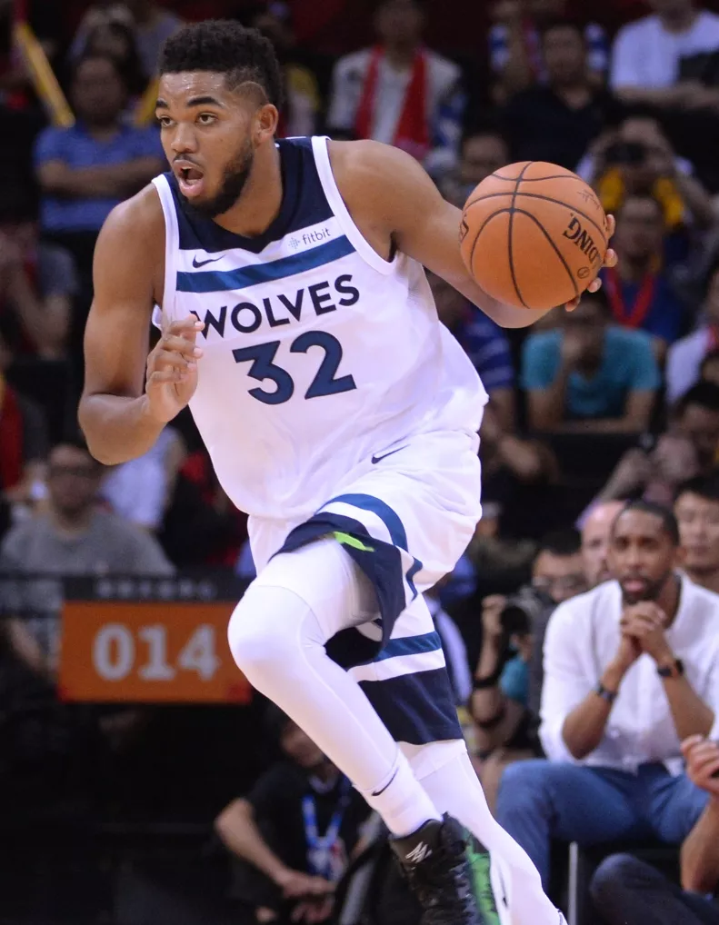 Karl Anthony Towns es un ‘Rambo’ en los ‘doble-doble’