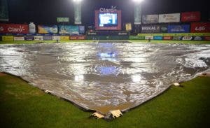 Posponen por lluvia cartelera del viernes en semifinal del béisbol dominicano