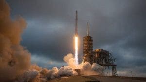 Qué es Zuma, el misterioso satélite militar de Estados Unidos que lanzará SpaceX, la empresa espacial creada por Elon Musk