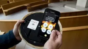 Iglesia Católica en París colectará ofrendas en forma digital