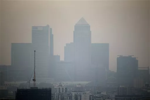 Londres alcanza nivel máximo de contaminación de 2018 antes de terminar enero