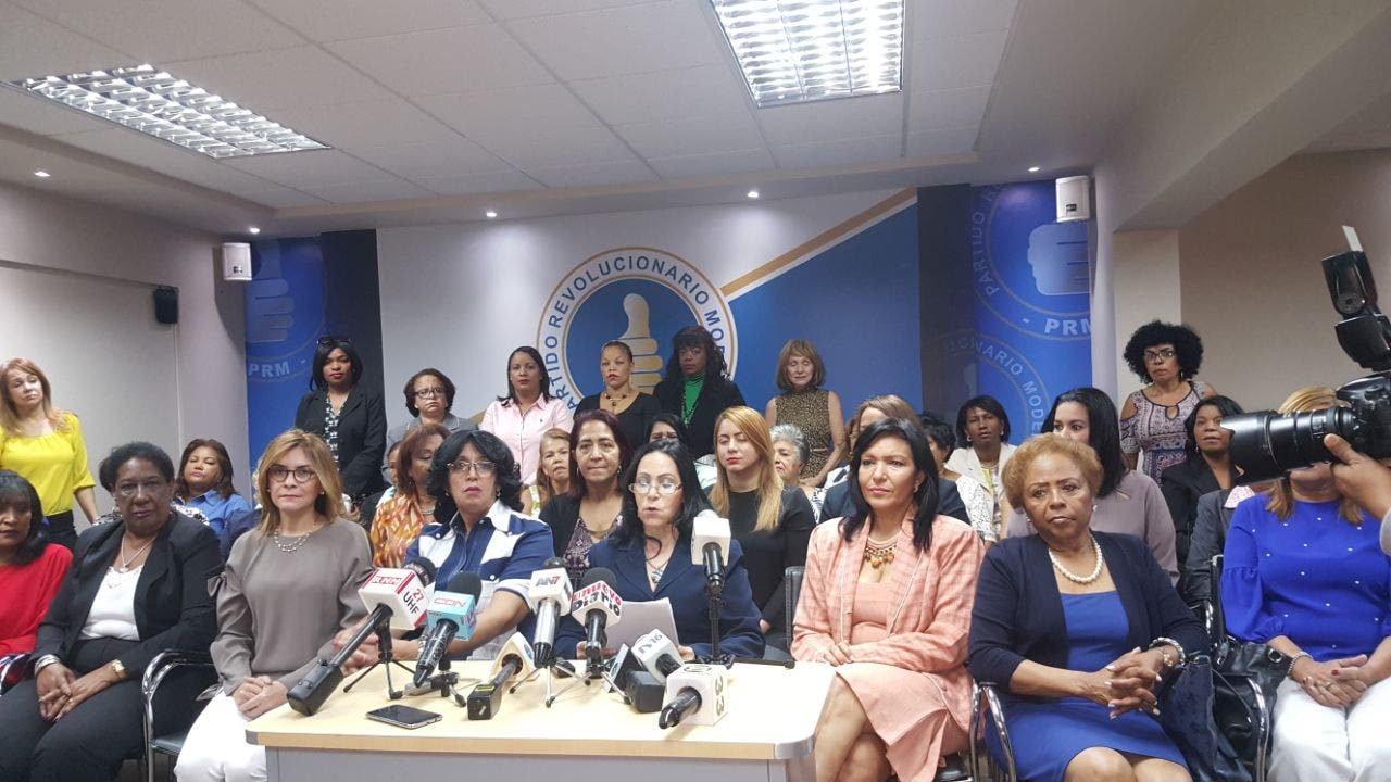 Más de 40% de mujeres aspiran cargos a disputarse en convención del PRM