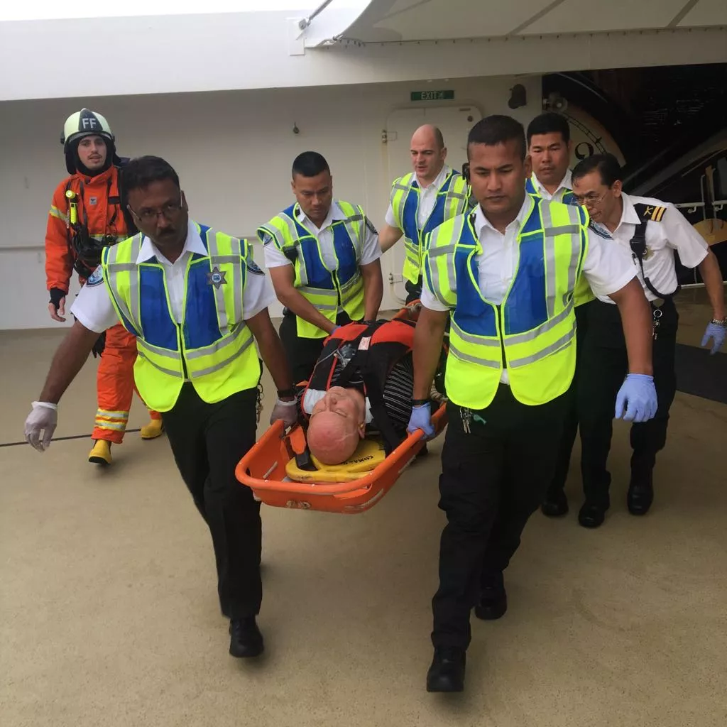 Fuerza Aérea Dominicana evacúa a turista canadiense que enfermó en un crucero