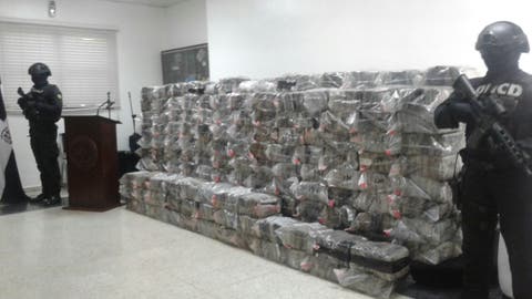 DNCD decomisa  1,502 paquetes de droga en el puerto San Souci