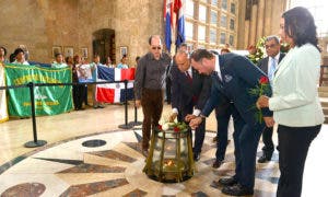 Educación conmemora el 179 aniversario del natalicio de Eugenio María de Hostos