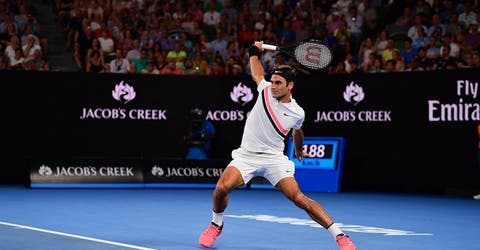 Federer y Djokovic avanzan, Del Potro eliminado en Australia