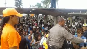 Miles de feligreses visitan la Basílica de Higüey a venerar a la Virgen de la Altagracia